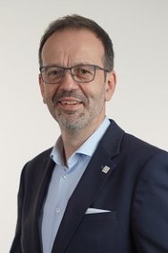 Peter Bernards