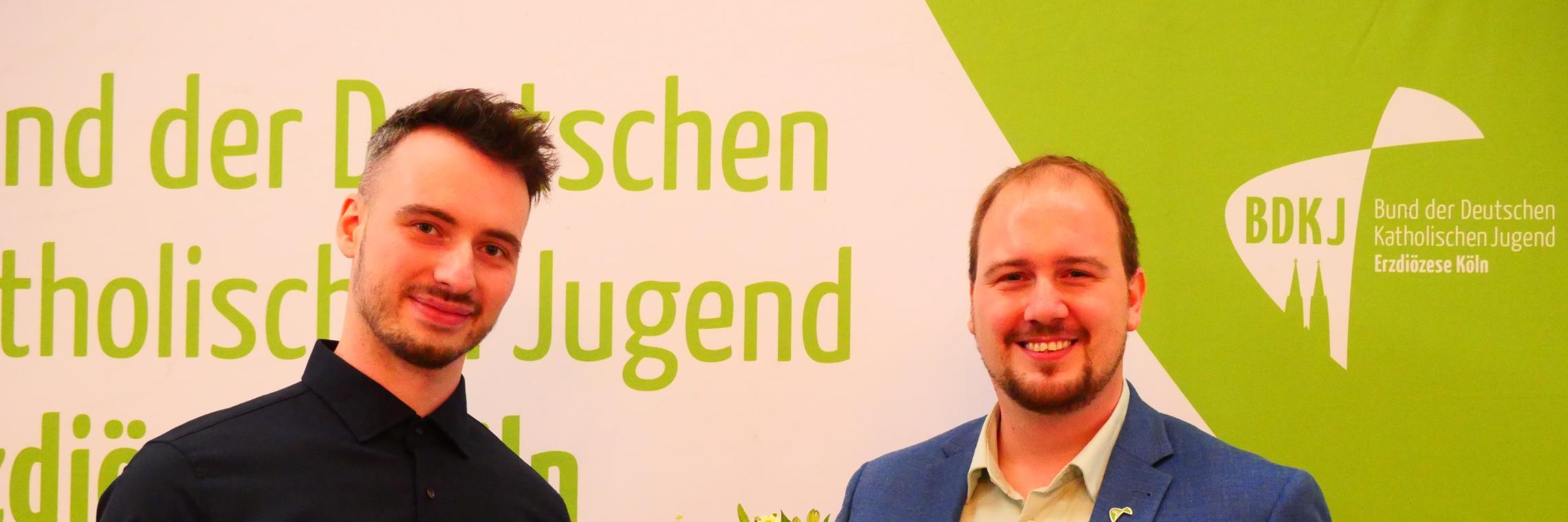 Volker Andres gratuliert Jan Badorrek