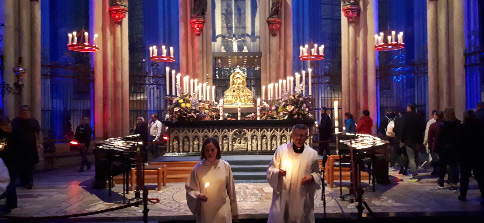Jugend im Dom